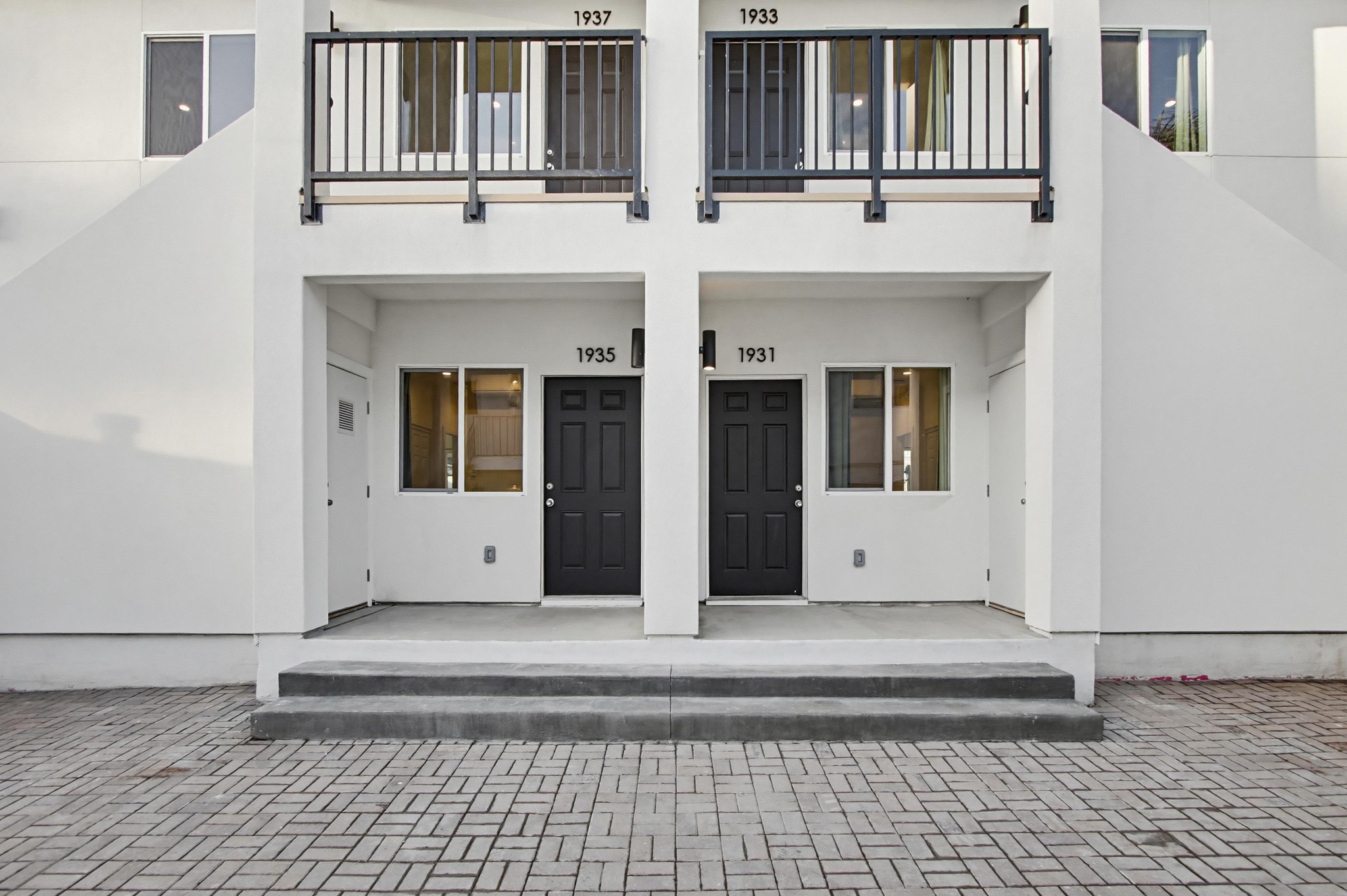 Virtual tour photo 36 of 61 for 1931 Woden St