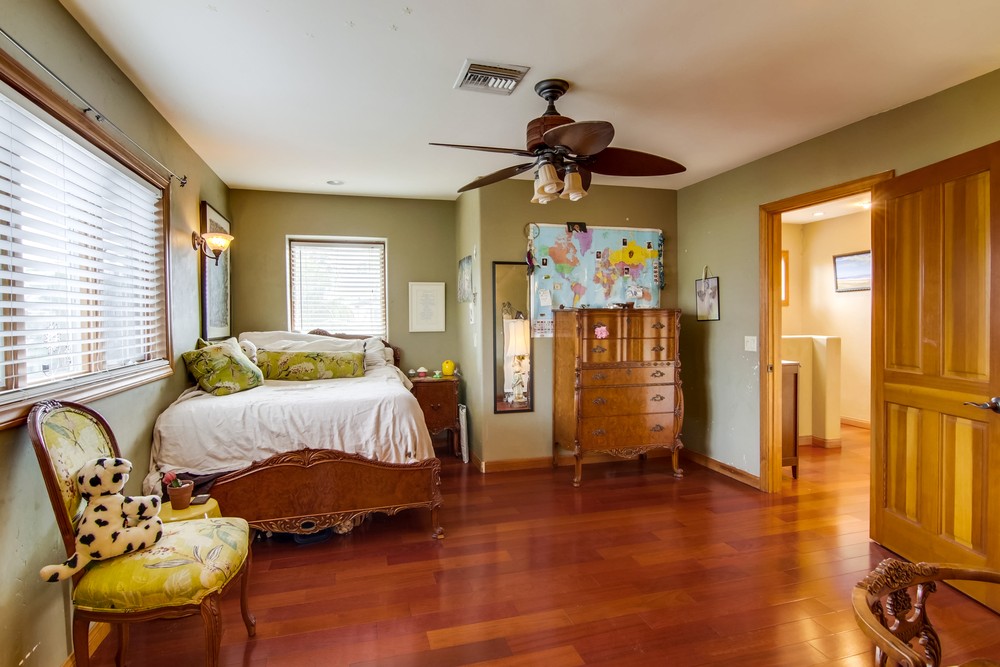 Virtual tour photo 61 of 72 for 1933 Erie St