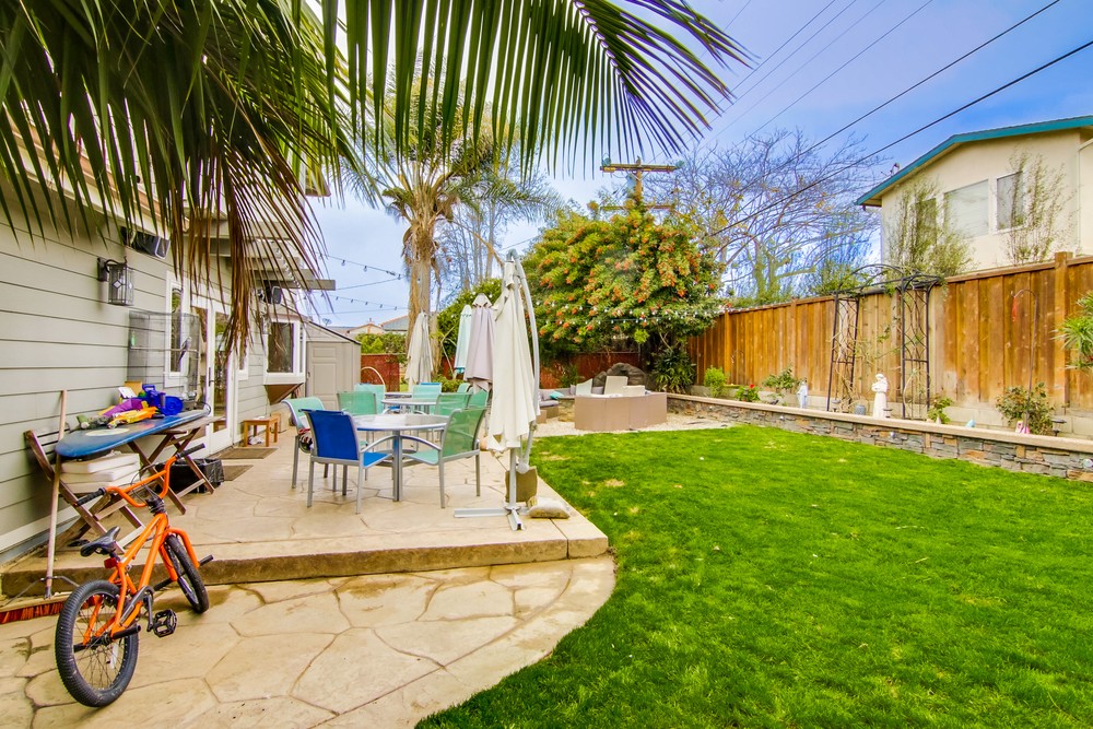 Virtual tour photo 72 of 72 for 1933 Erie St