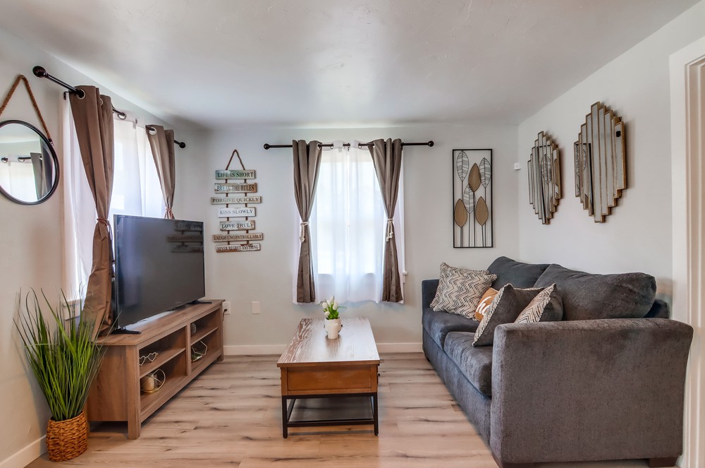Virtual tour photo 8 of 48 for Market Street AirBnB
