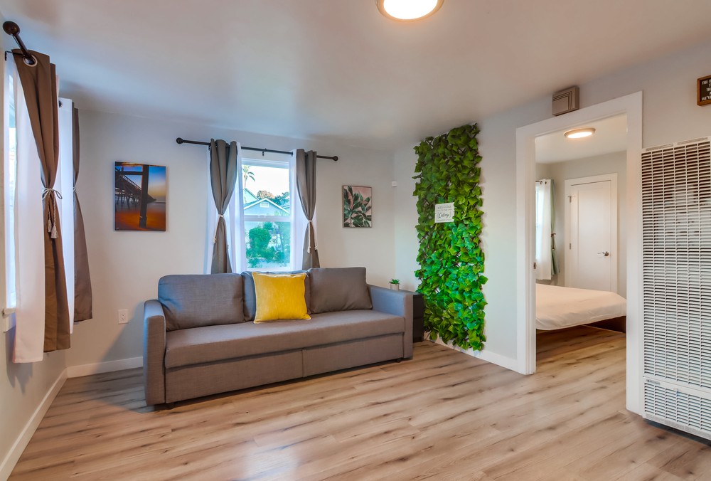Virtual tour photo 11 of 46 for 1943 Market St