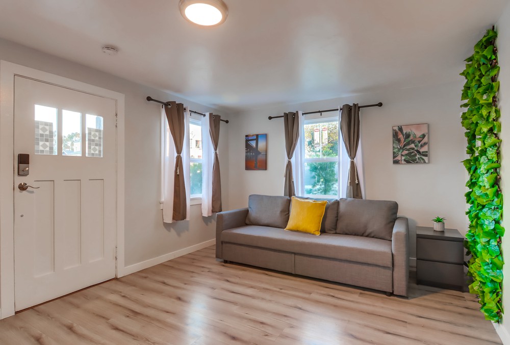Virtual tour photo 13 of 46 for 1943 Market St