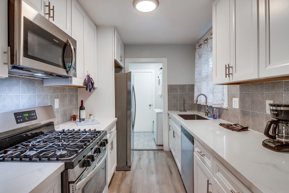 Virtual tour photo 22 of 46 for 1943 Market St