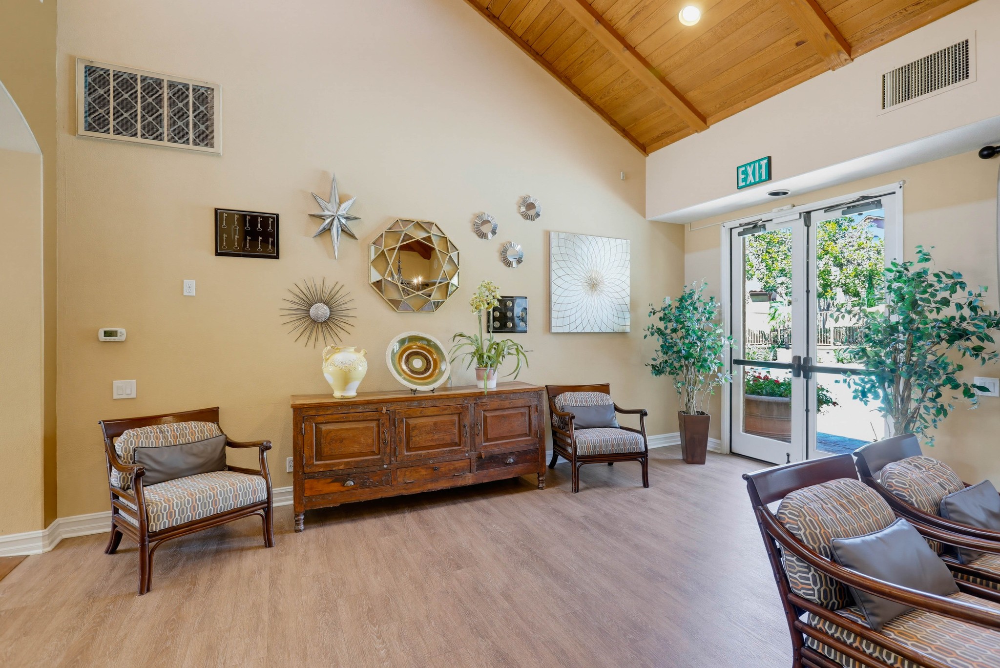 Virtual tour photo 45 of 68 for 19431 Rue De Valore Apt 22L