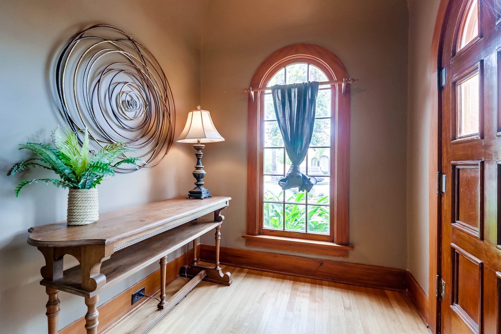 Virtual tour photo 7 of 28 for 1944 Granada Ave