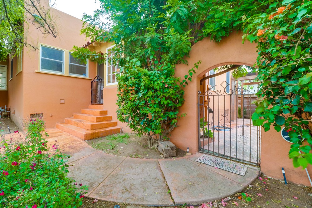 Virtual tour photo 25 of 28 for 1944 Granada Ave