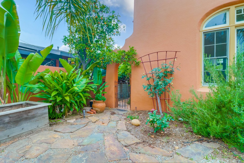 Virtual tour photo 28 of 28 for 1944 Granada Ave