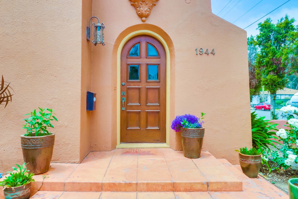 Virtual tour photo 10 of 54 for 1944 Granada Ave