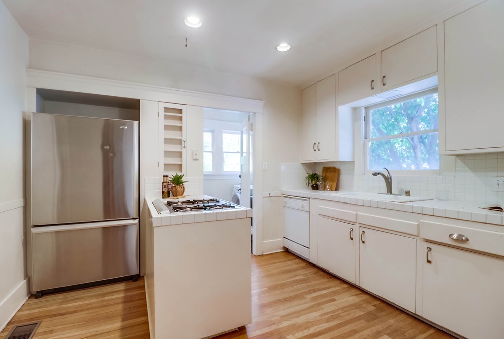 Virtual tour photo 19 of 54 for 1944 Granada Ave
