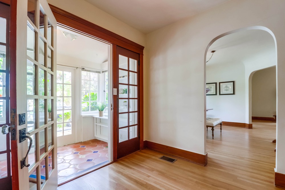 Virtual tour photo 27 of 54 for 1944 Granada Ave