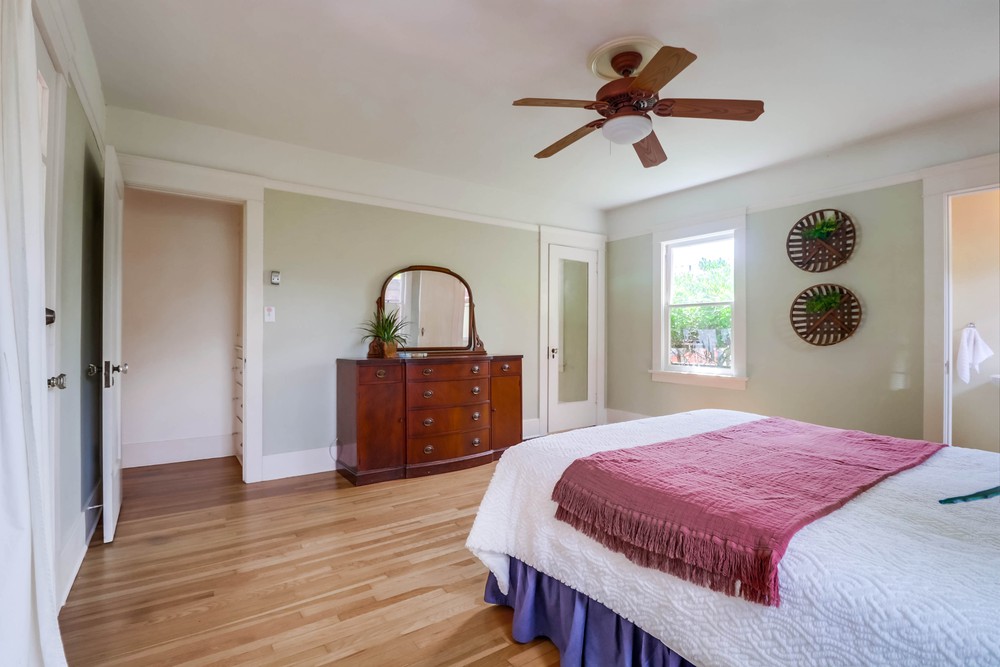 Virtual tour photo 30 of 54 for 1944 Granada Ave