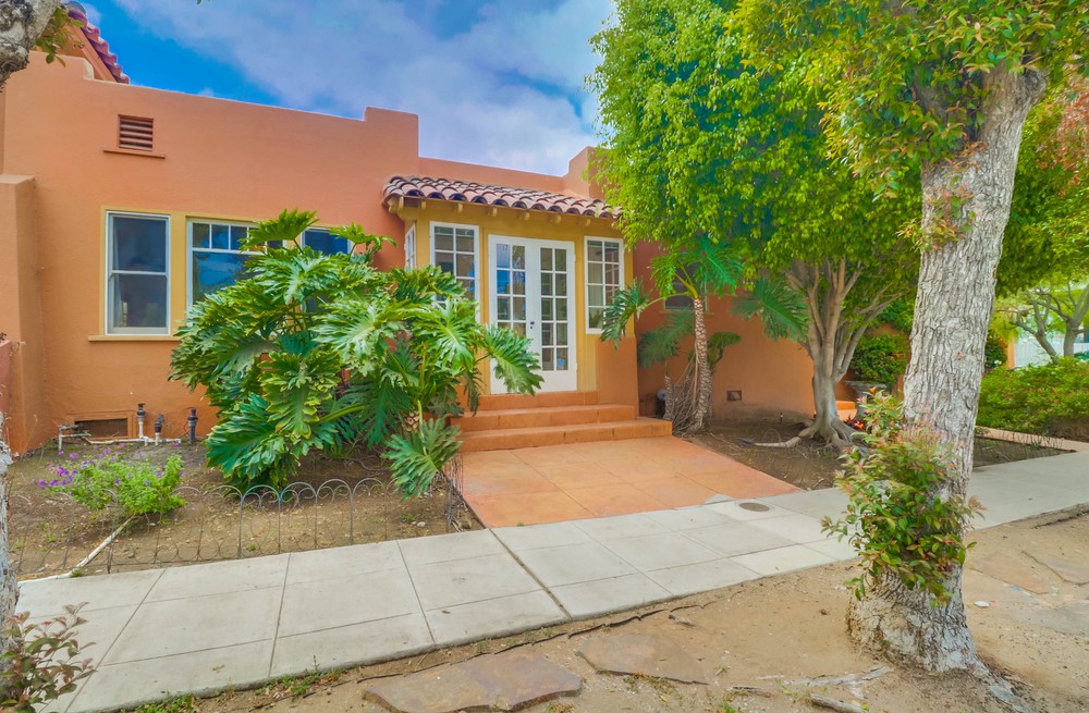 Virtual tour photo 52 of 54 for 1944 Granada Ave