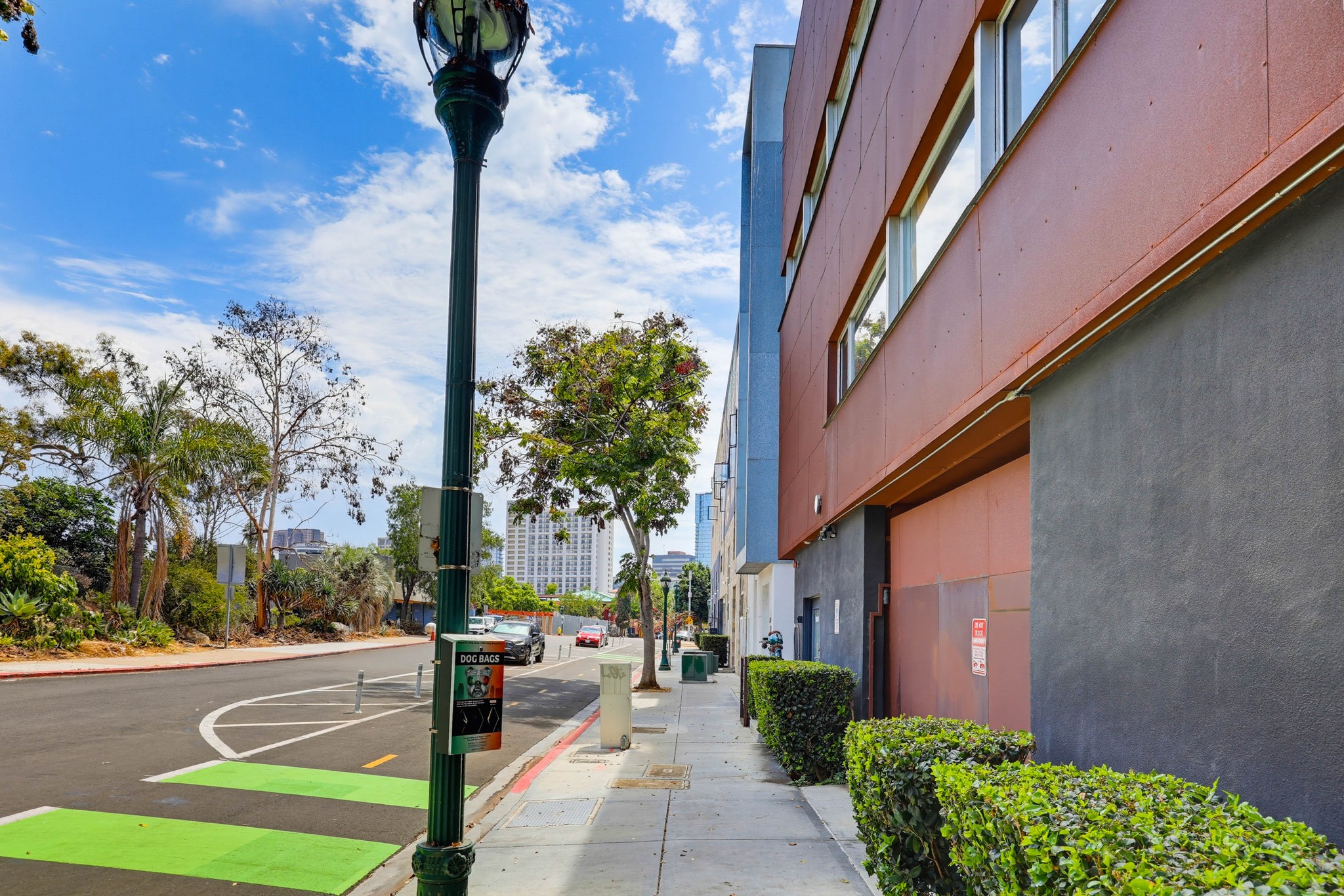 Virtual tour photo 6 of 63 for 1944 State St #3