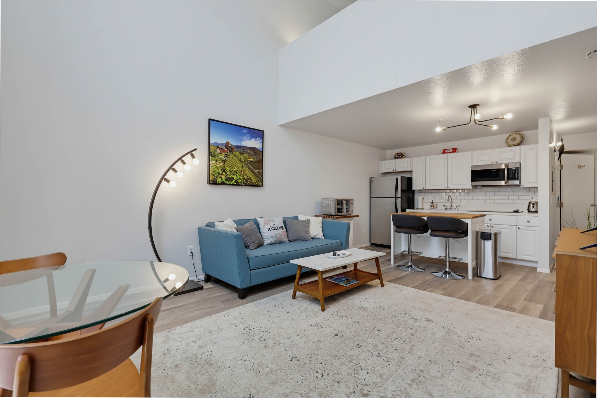 Virtual tour photo 15 of 63 for 1944 State St #3