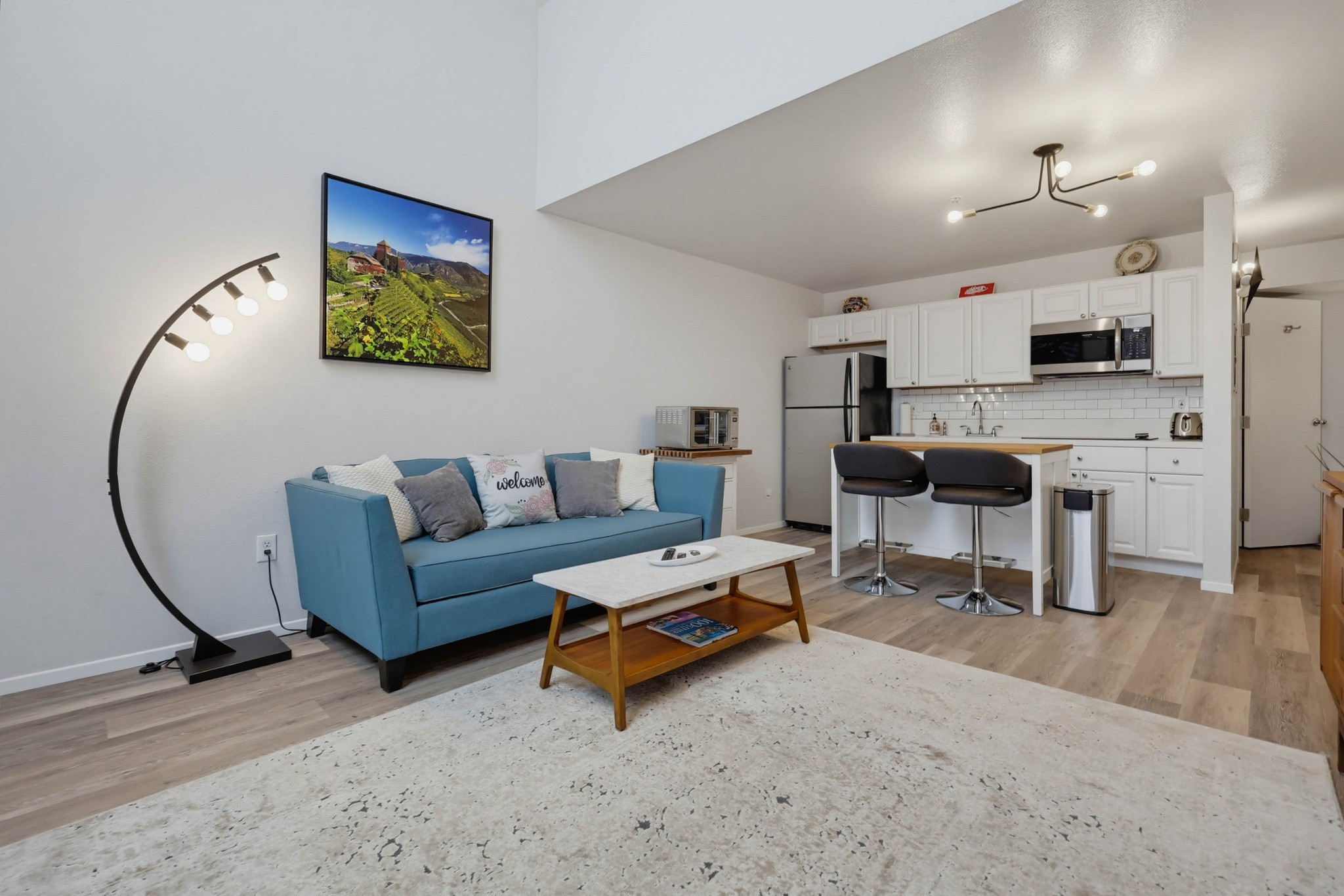 Virtual tour photo 16 of 63 for 1944 State St #3