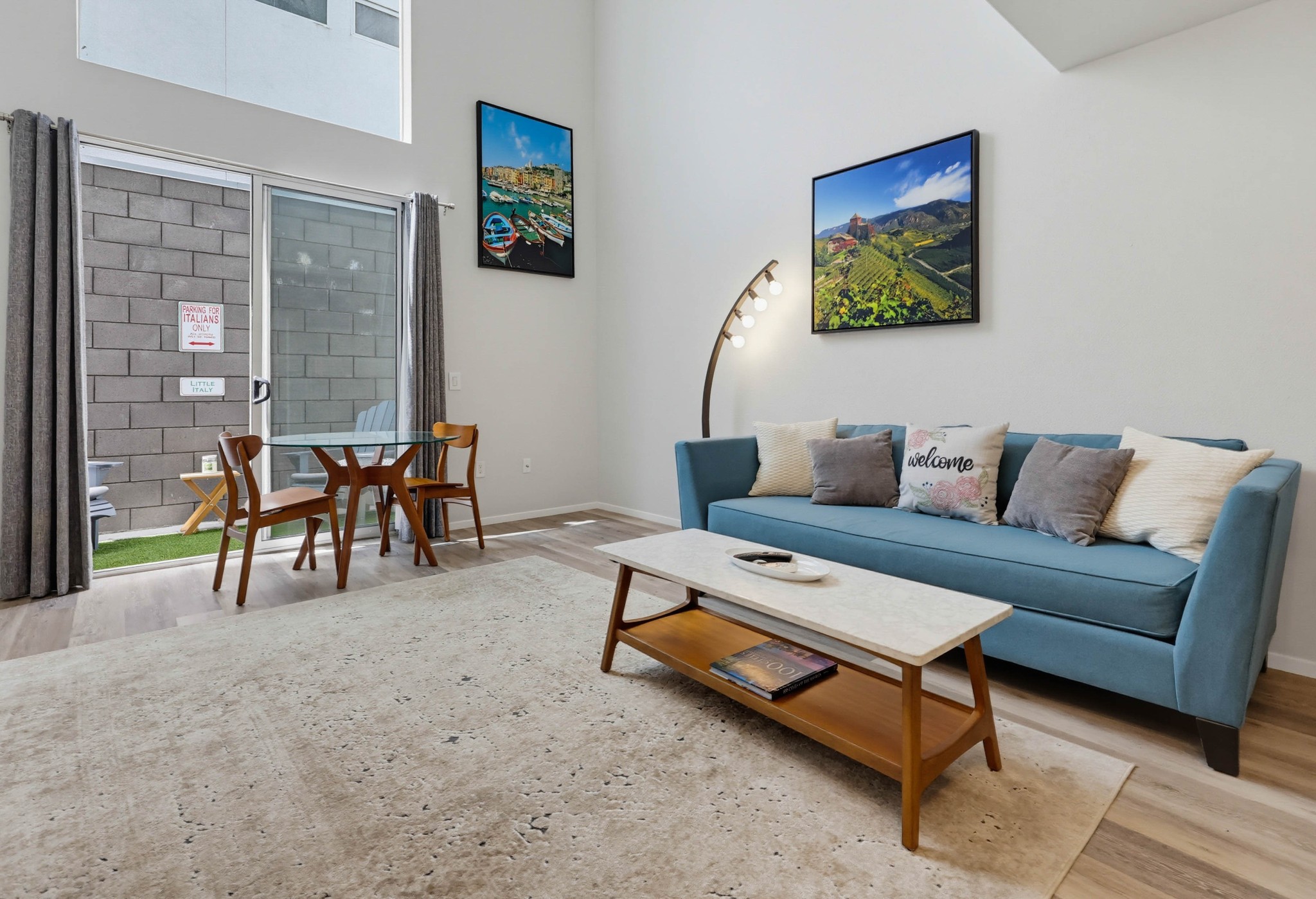 Virtual tour photo 26 of 63 for 1944 State St #3