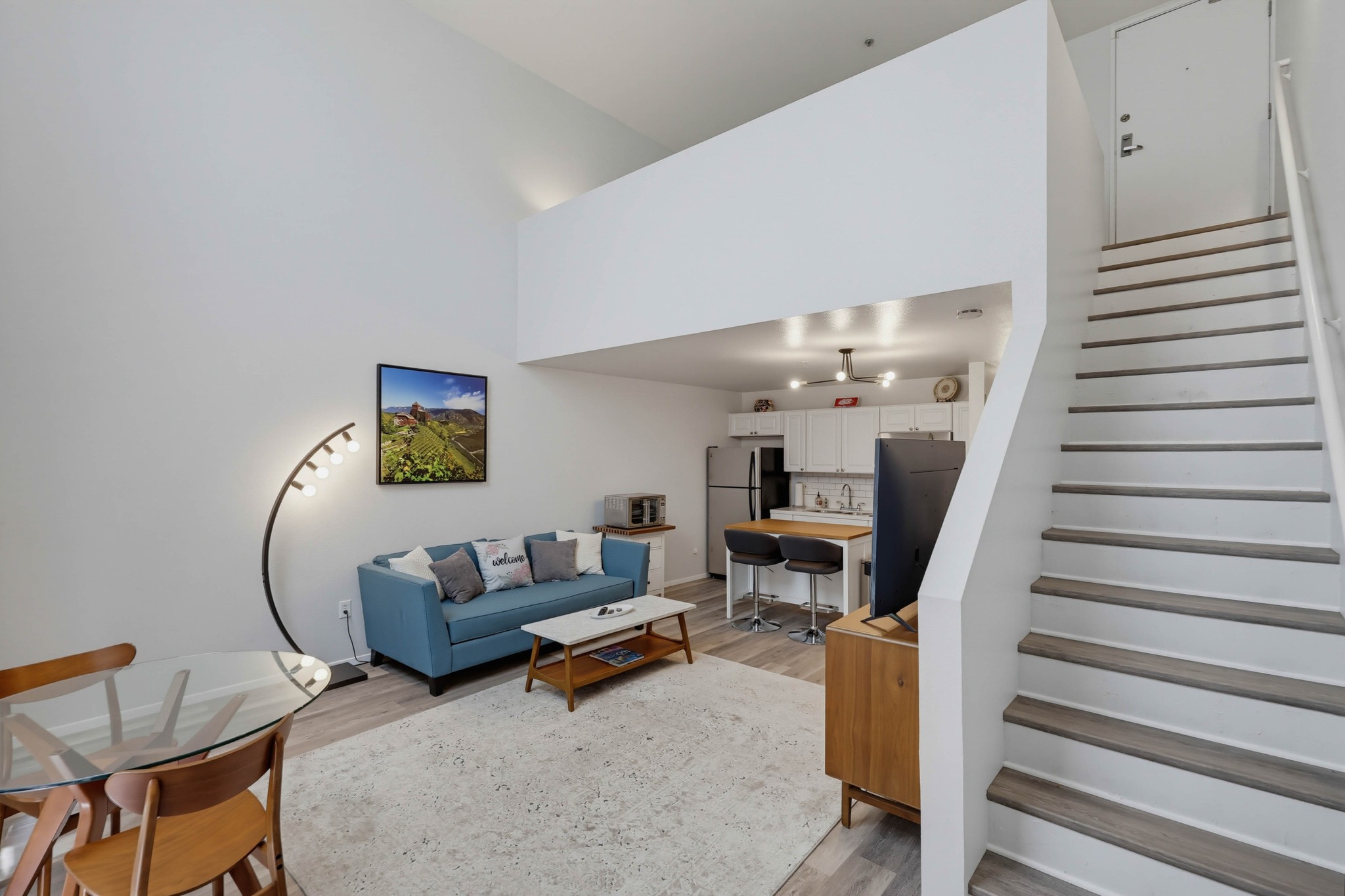 Virtual tour photo 48 of 63 for 1944 State St #3