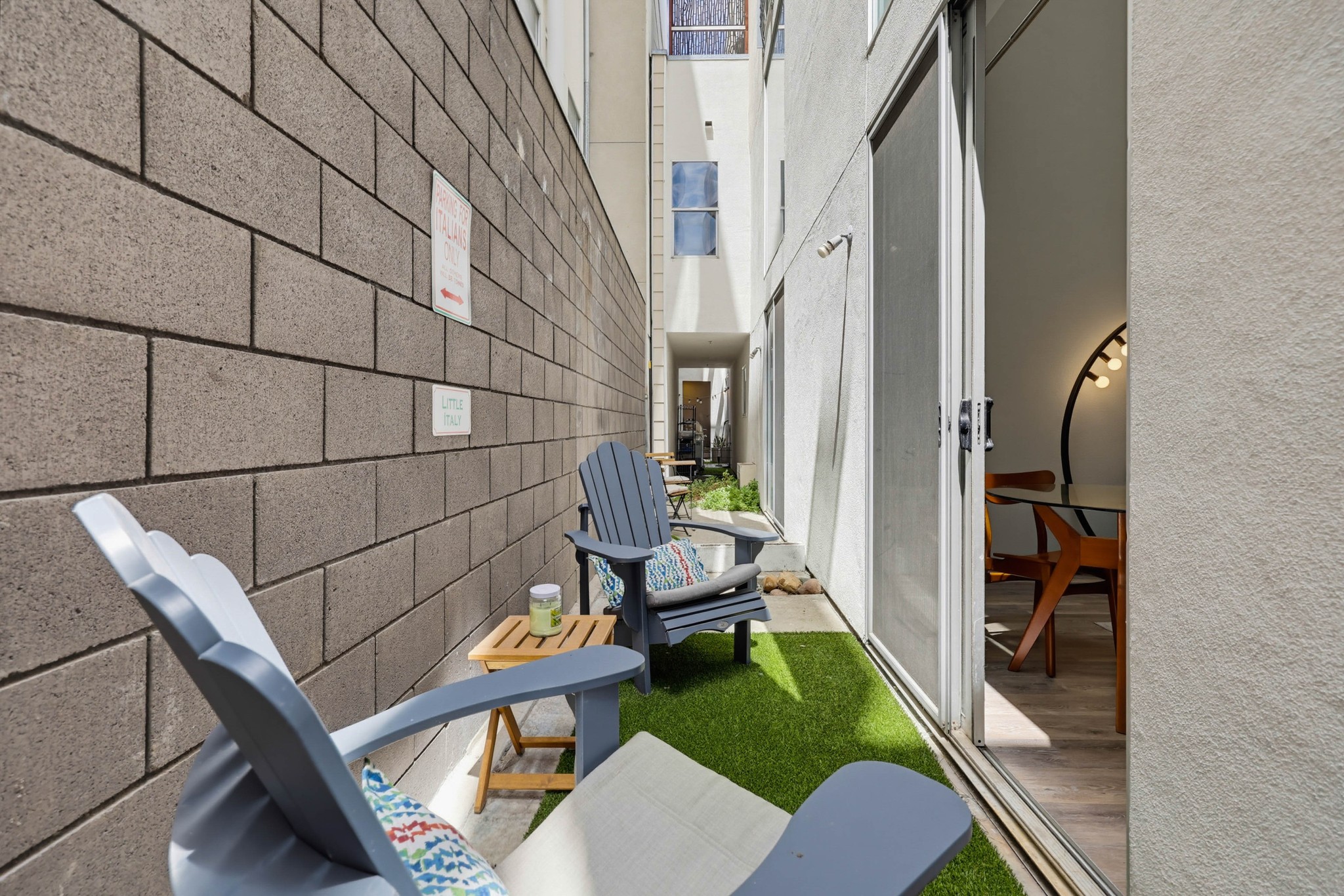 Virtual tour photo 49 of 63 for 1944 State St #3