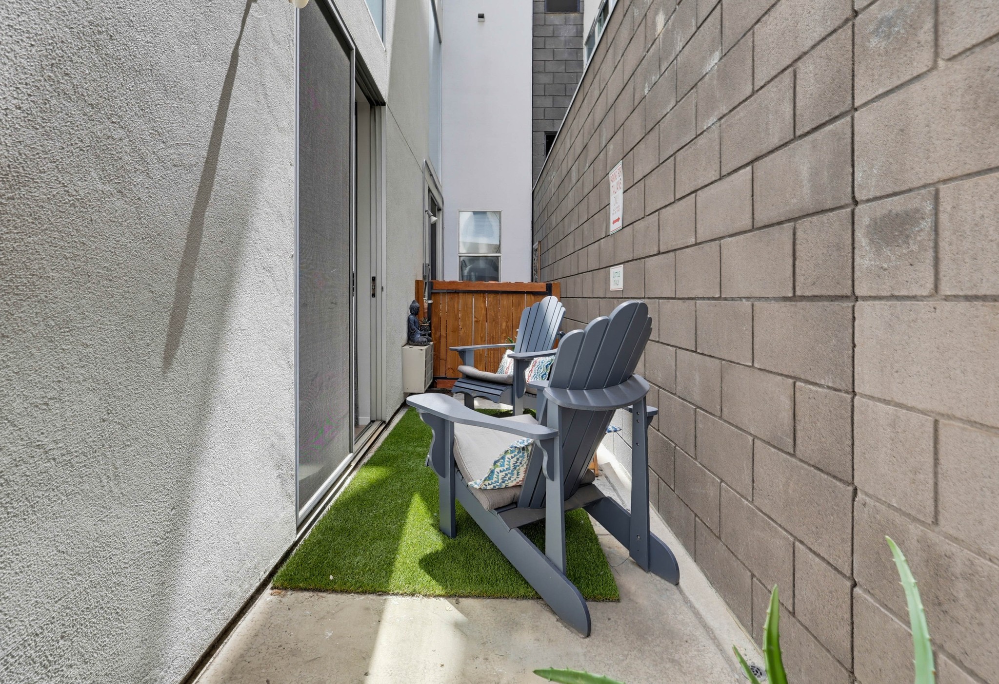 Virtual tour photo 50 of 63 for 1944 State St #3