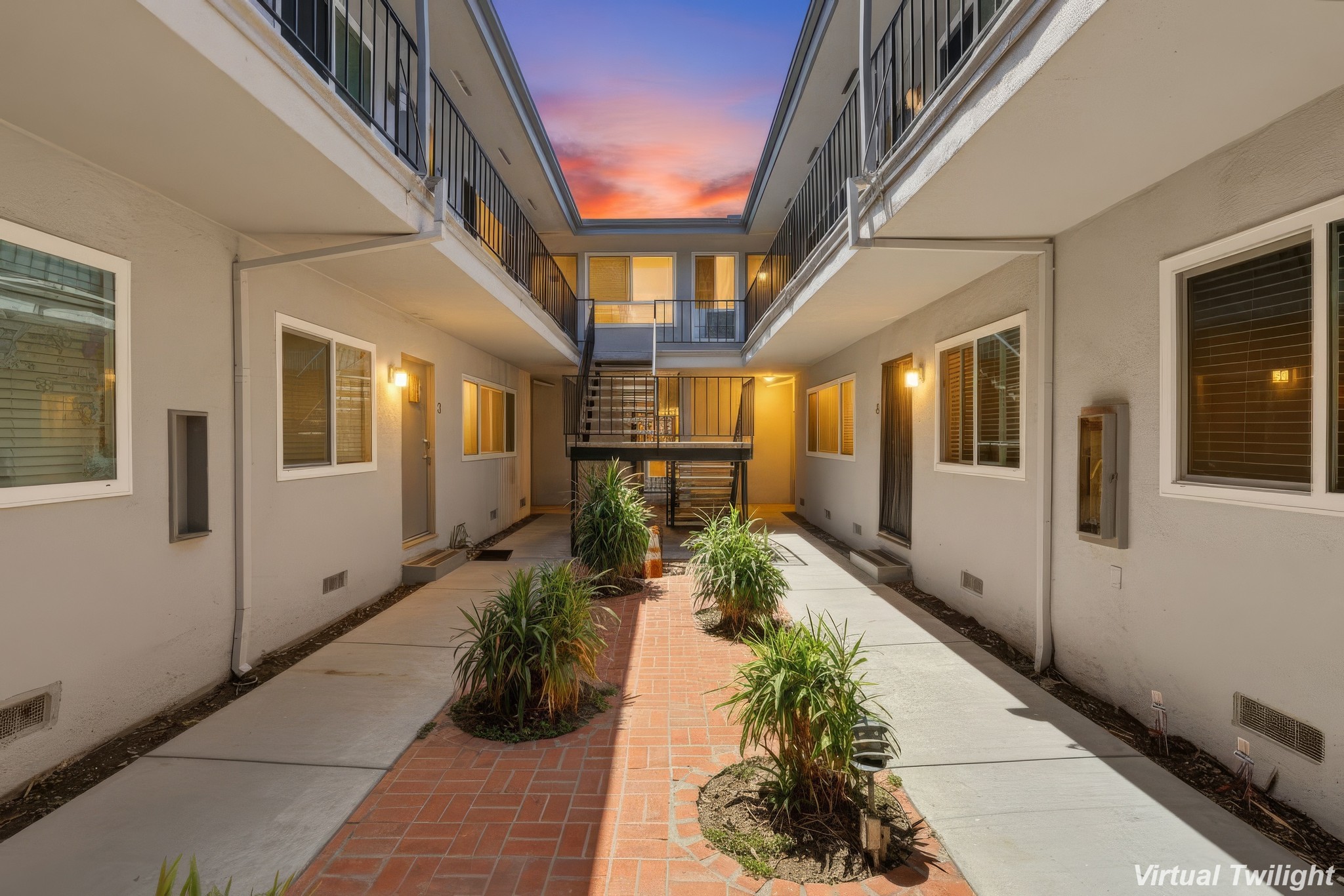 Virtual tour photo 40 of 39 for 1945 S Garth Ave