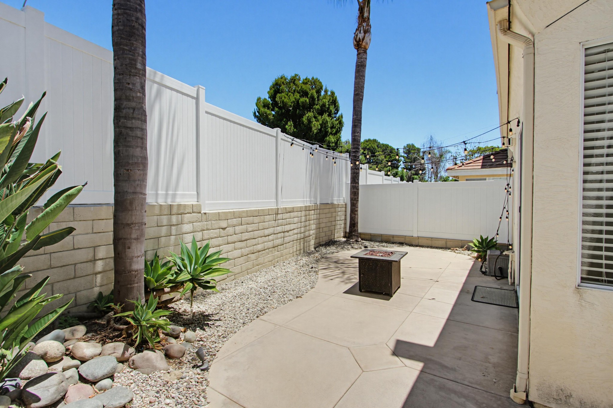 Virtual tour photo 38 of 45 for 1947 Courage St
