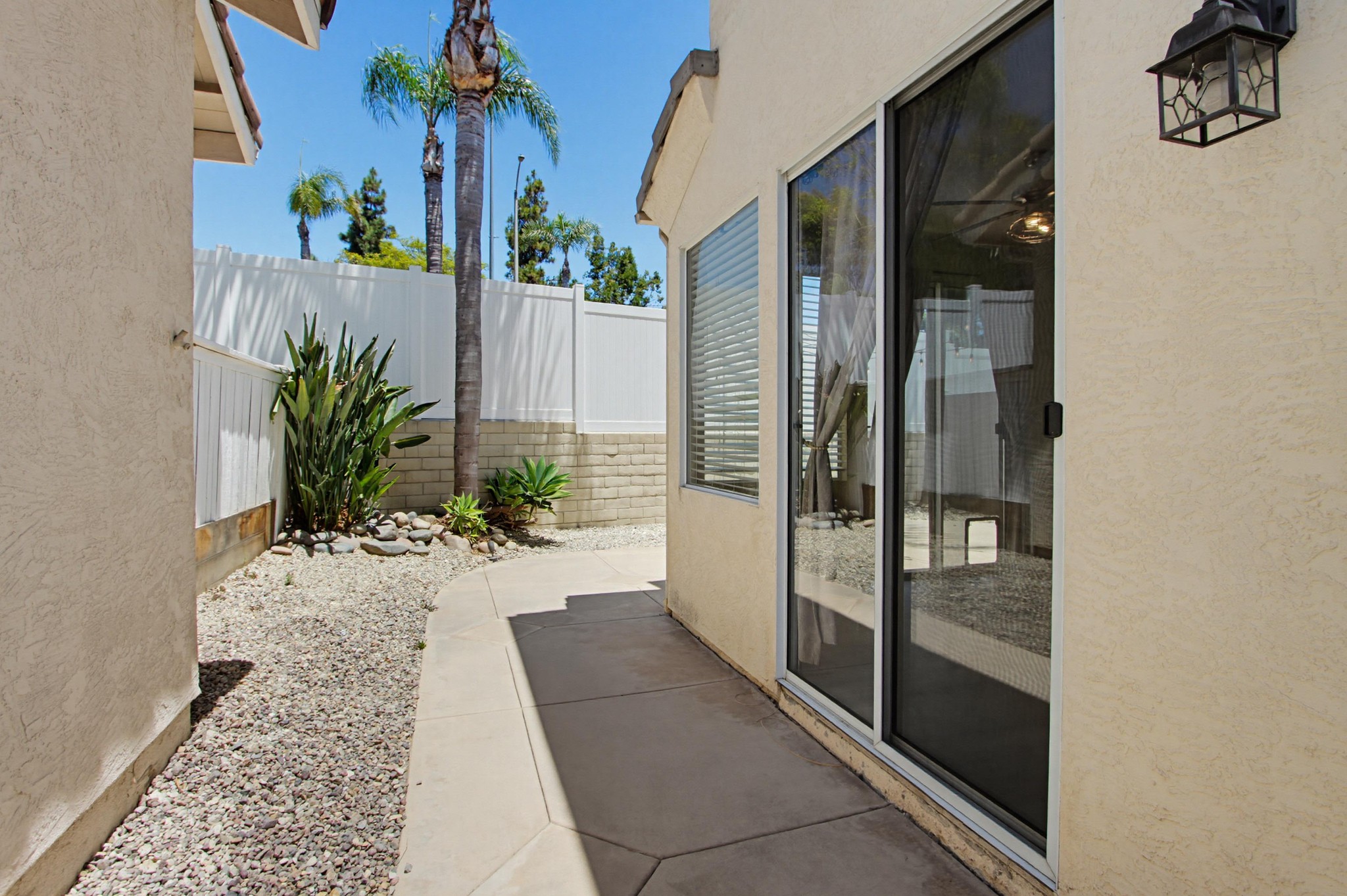 Virtual tour photo 42 of 45 for 1947 Courage St