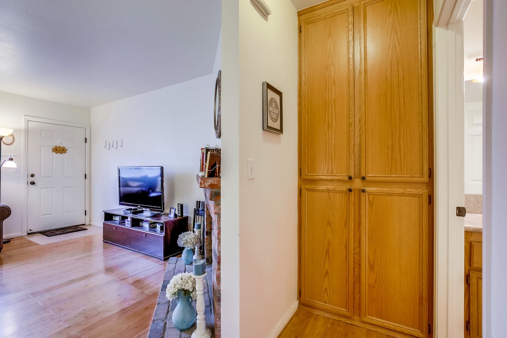 Virtual tour photo 28 of 33 for 1949 Grand Ave #2