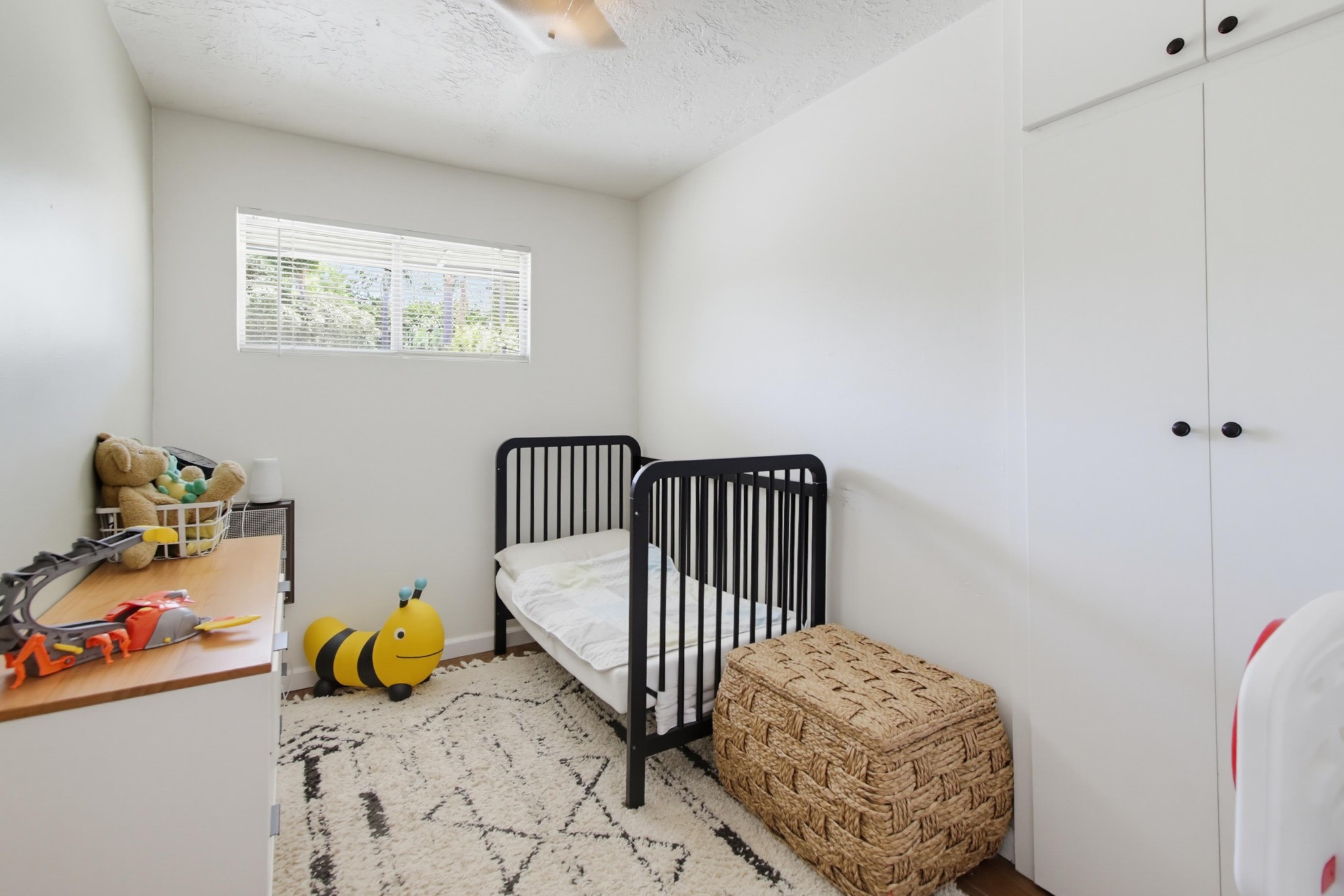 Virtual tour photo 30 of 83 for 1949 Sunnyside Ave