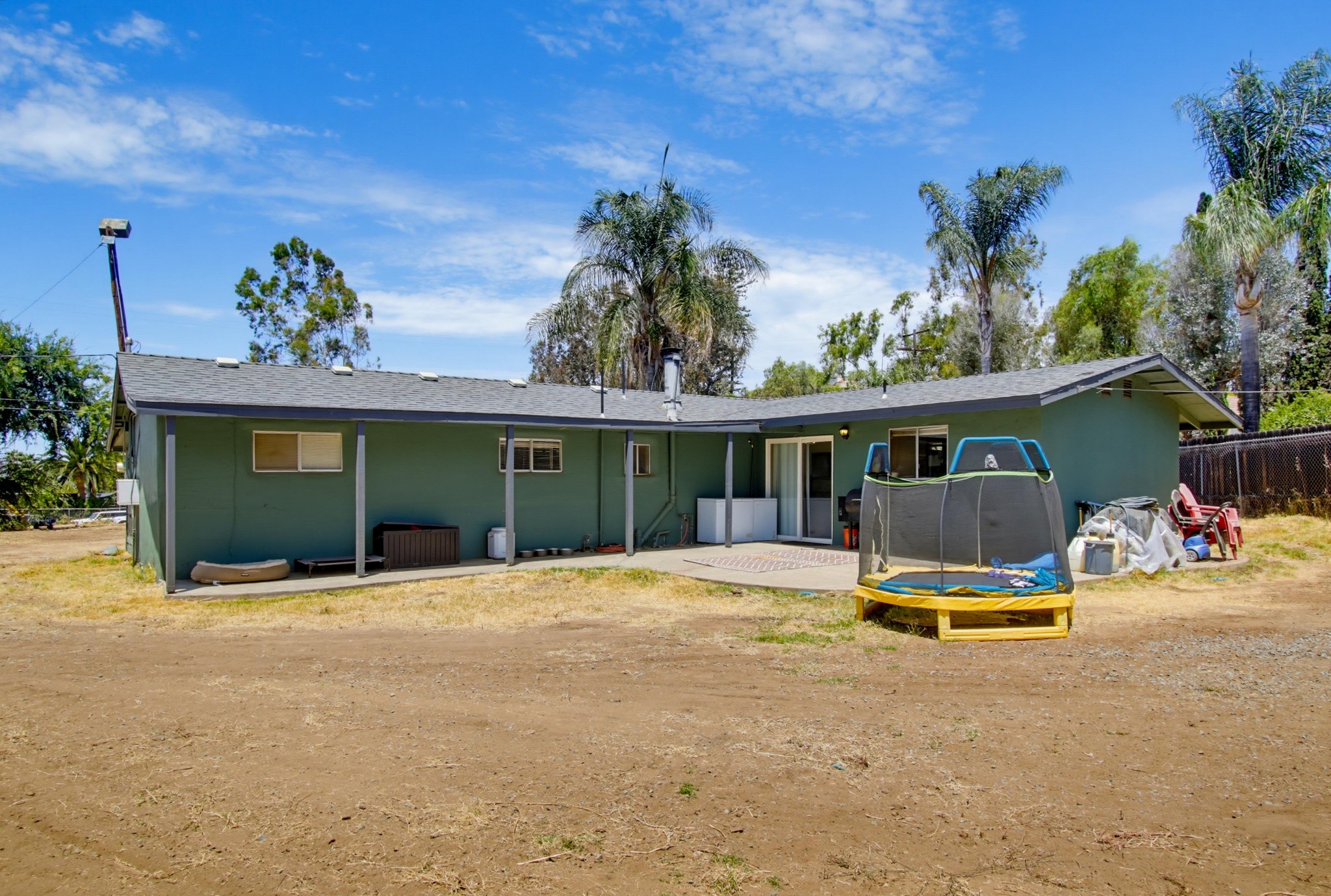 Virtual tour photo 48 of 83 for 1949 Sunnyside Ave