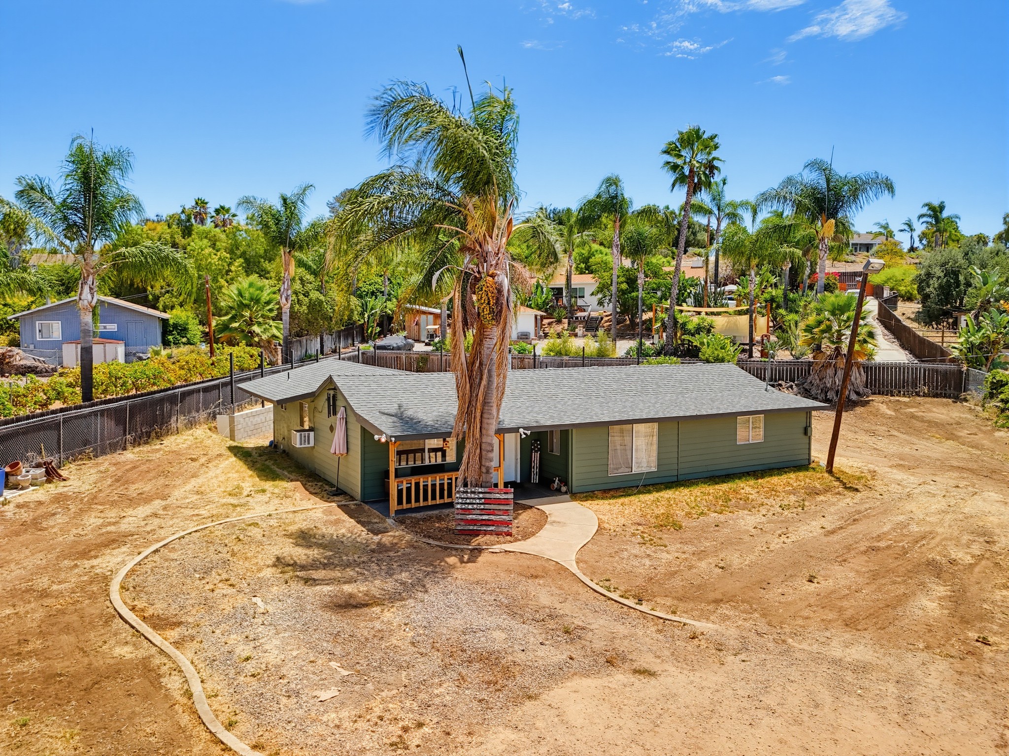 Virtual tour photo 78 of 83 for 1949 Sunnyside Ave