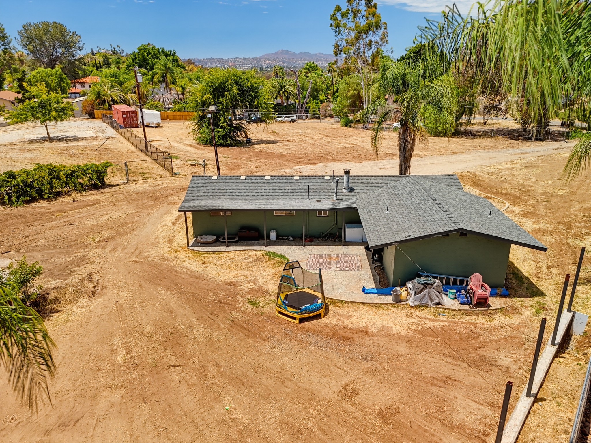 Virtual tour photo 84 of 83 for 1949 Sunnyside Ave