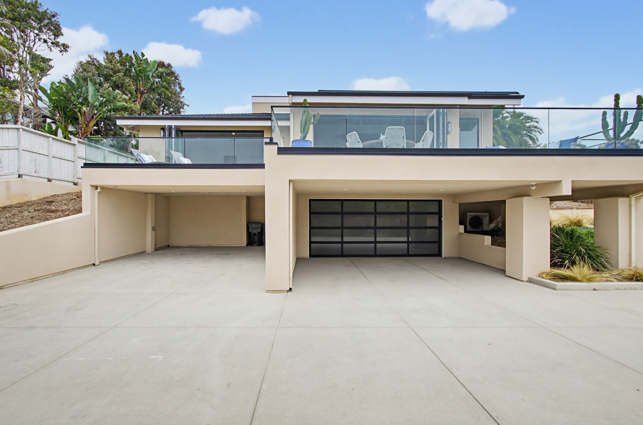 Virtual tour photo 1 of 118 for 195 Grandview St