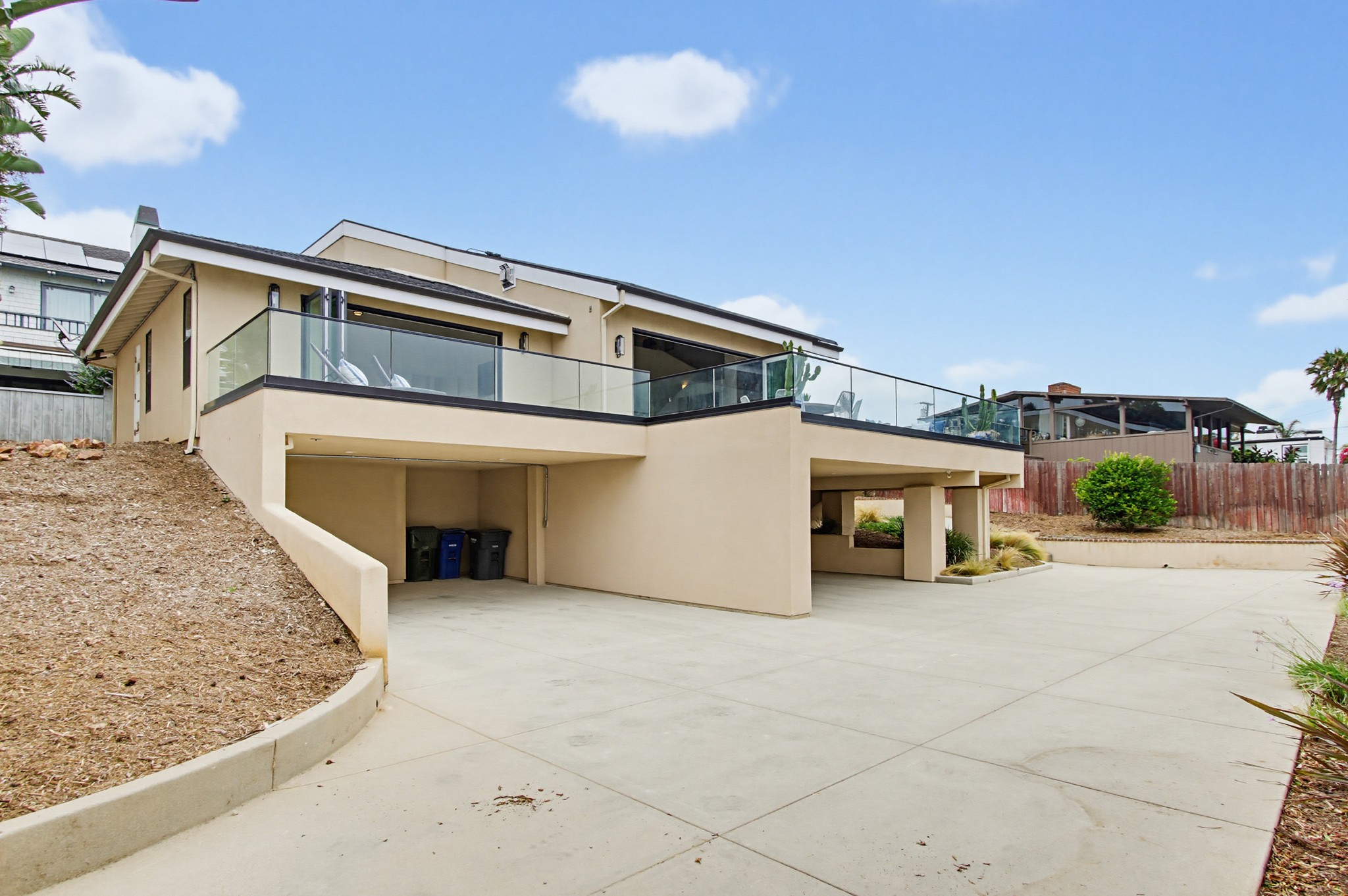 Virtual tour photo 3 of 118 for 195 Grandview St