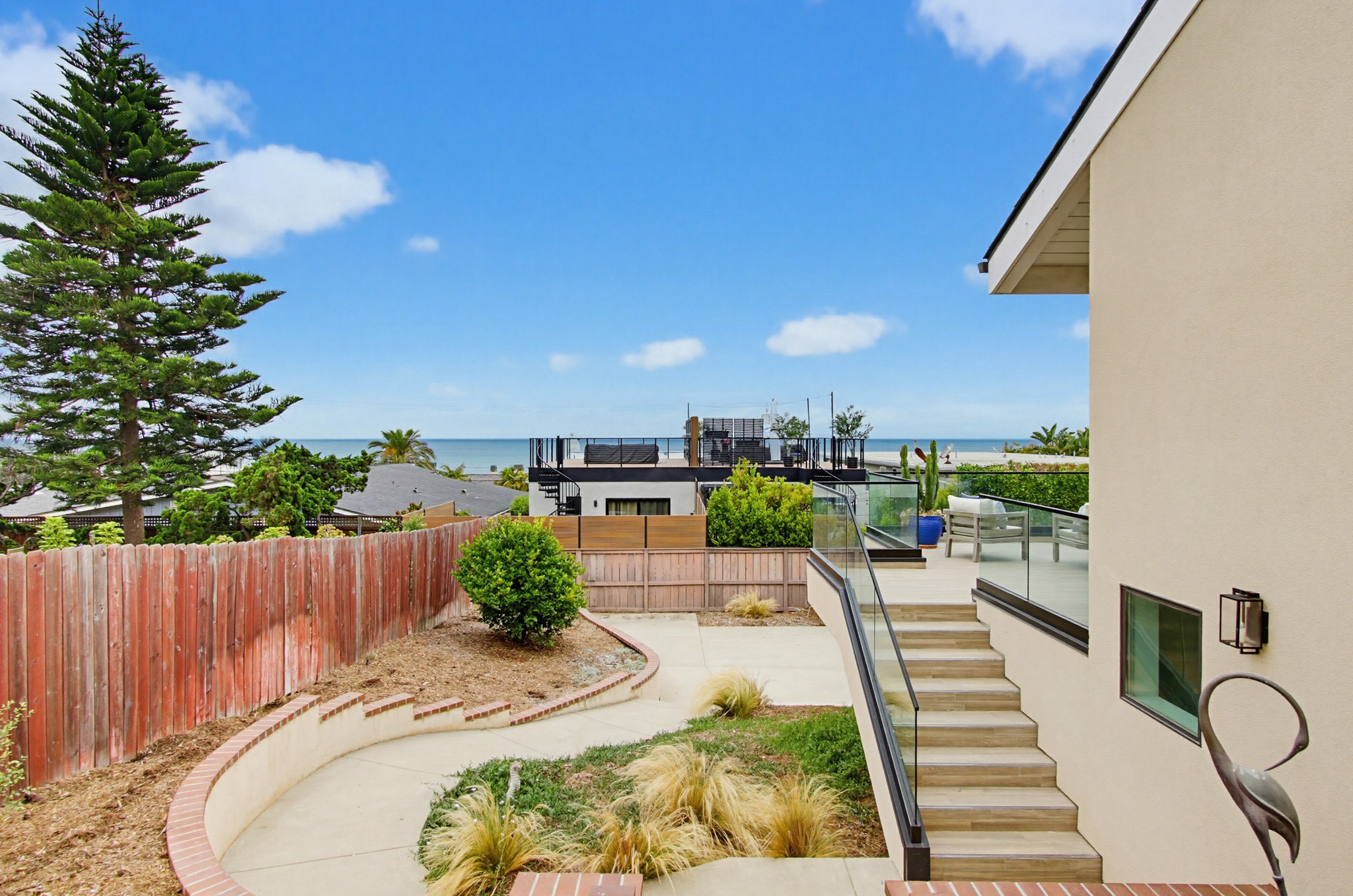 Virtual tour photo 8 of 118 for 195 Grandview St
