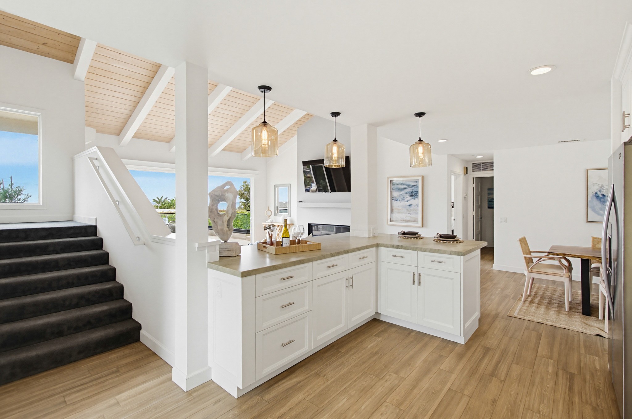 Virtual tour photo 36 of 118 for 195 Grandview St