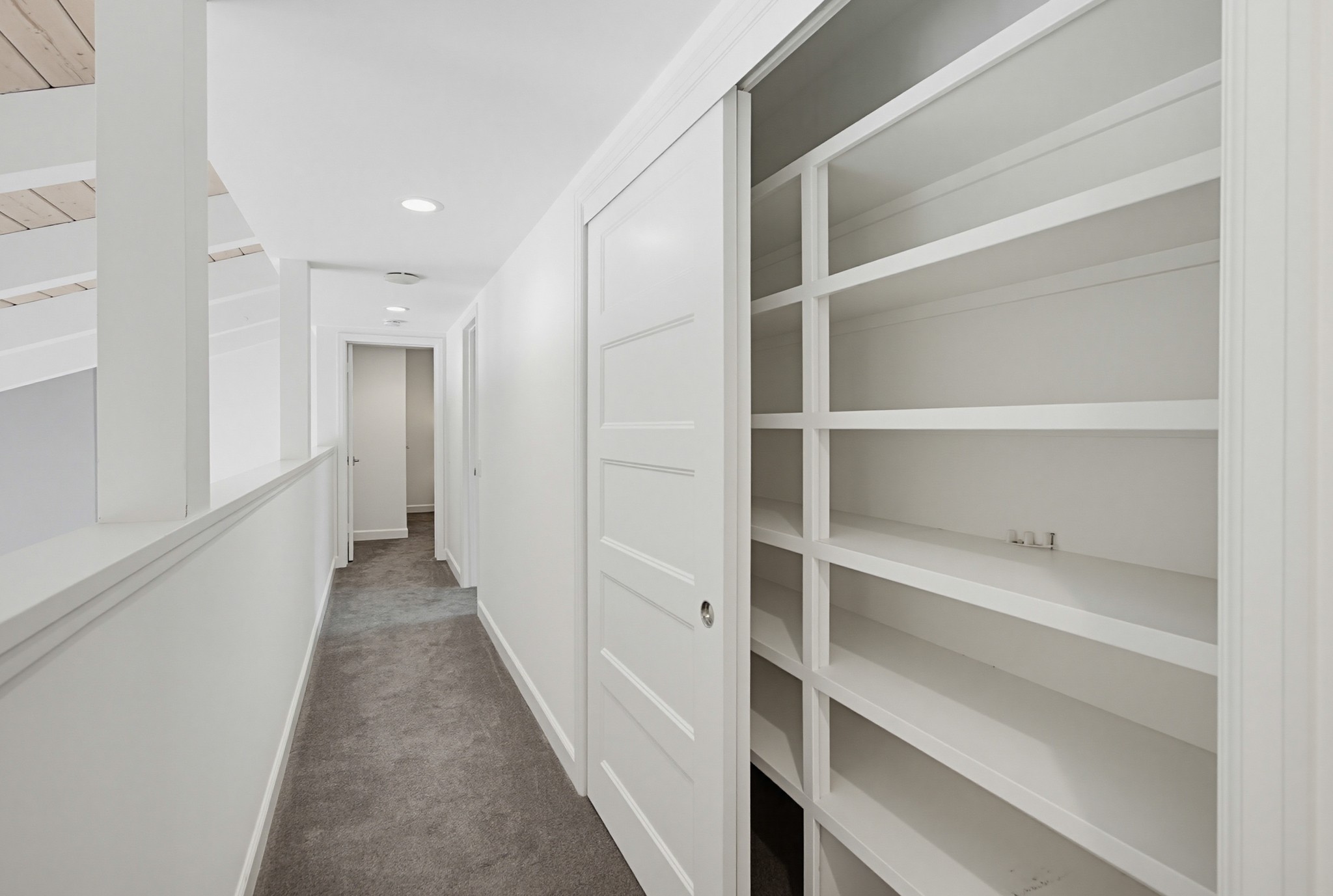 Virtual tour photo 42 of 118 for 195 Grandview St