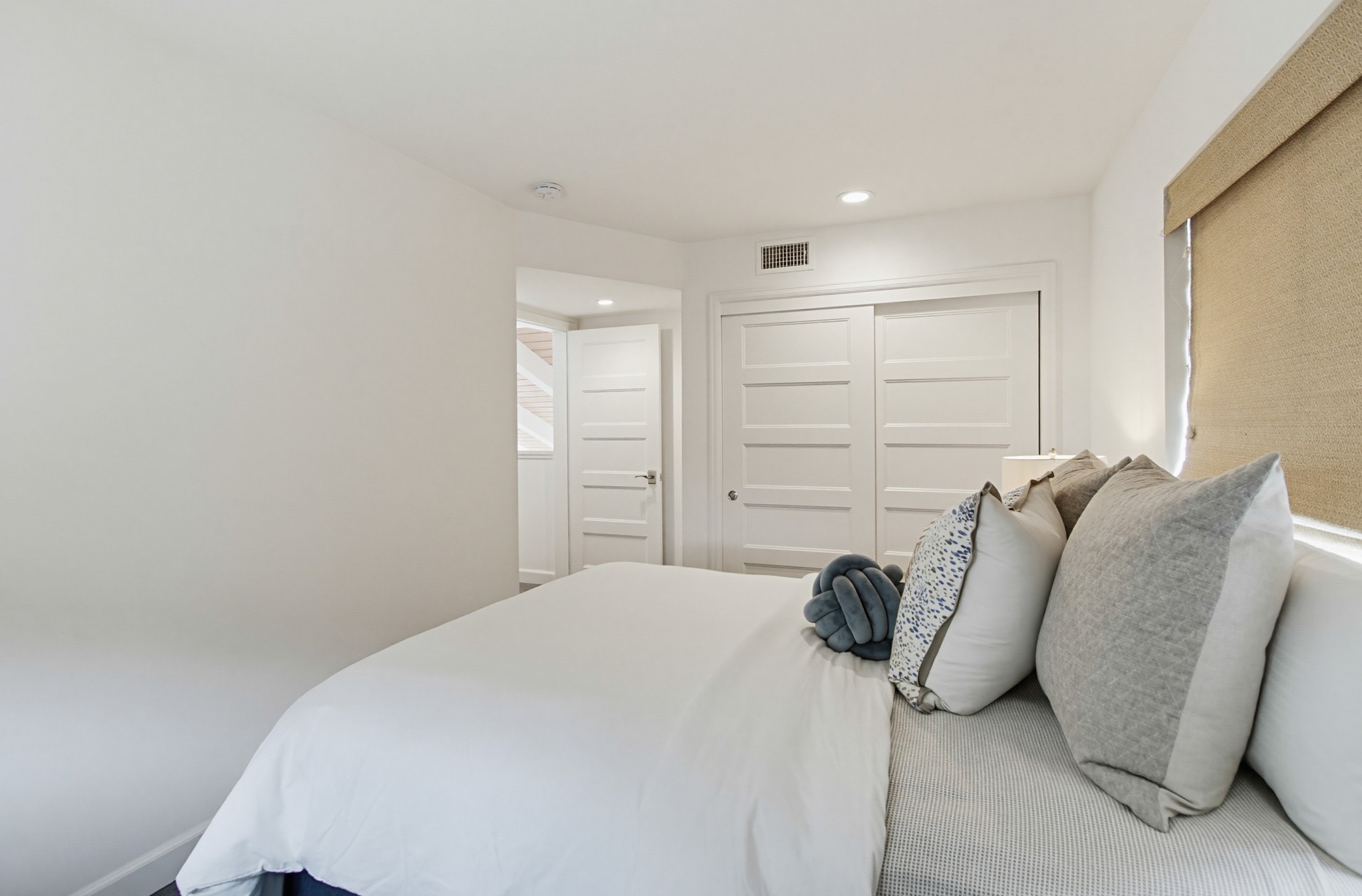 Virtual tour photo 61 of 118 for 195 Grandview St