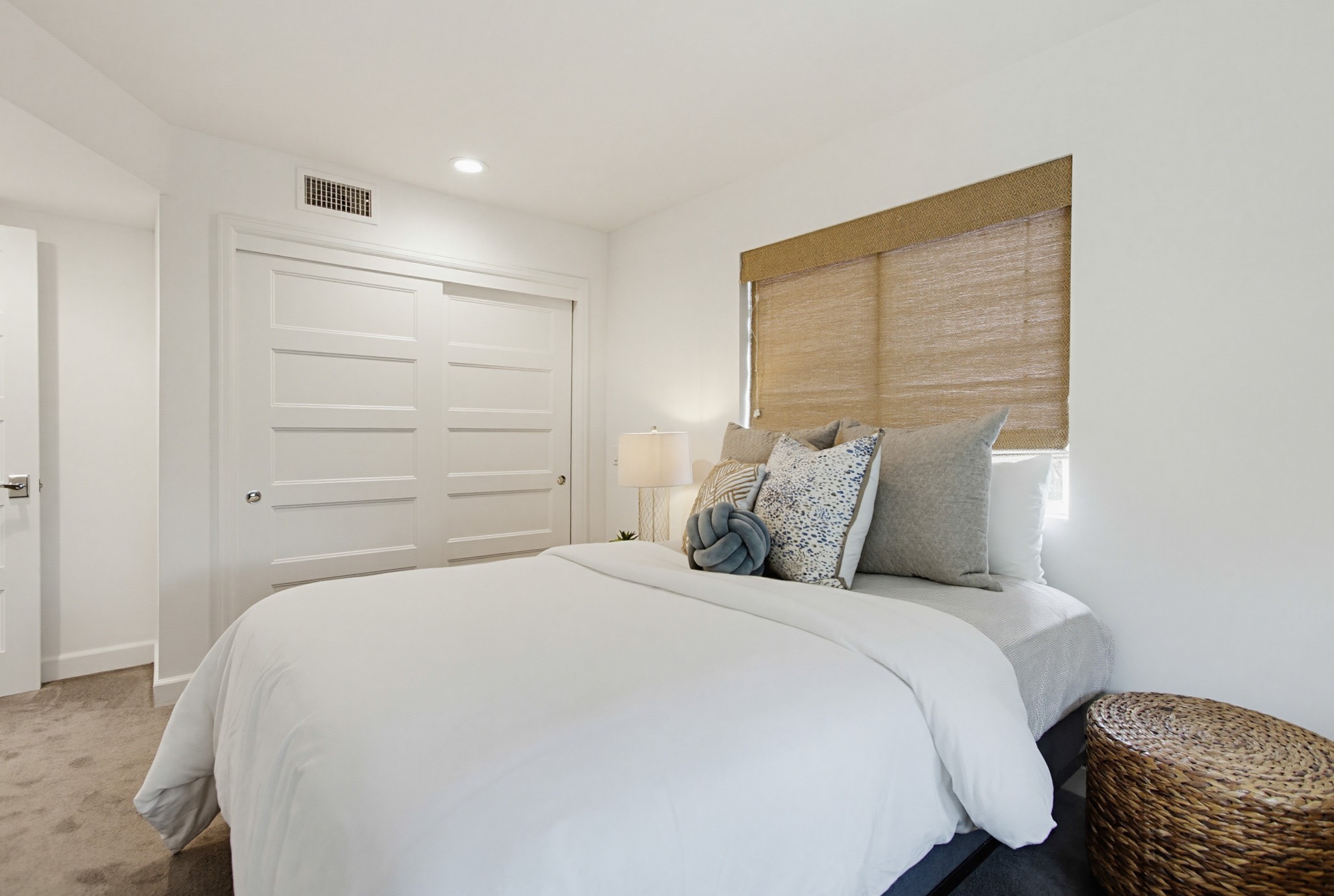 Virtual tour photo 62 of 118 for 195 Grandview St