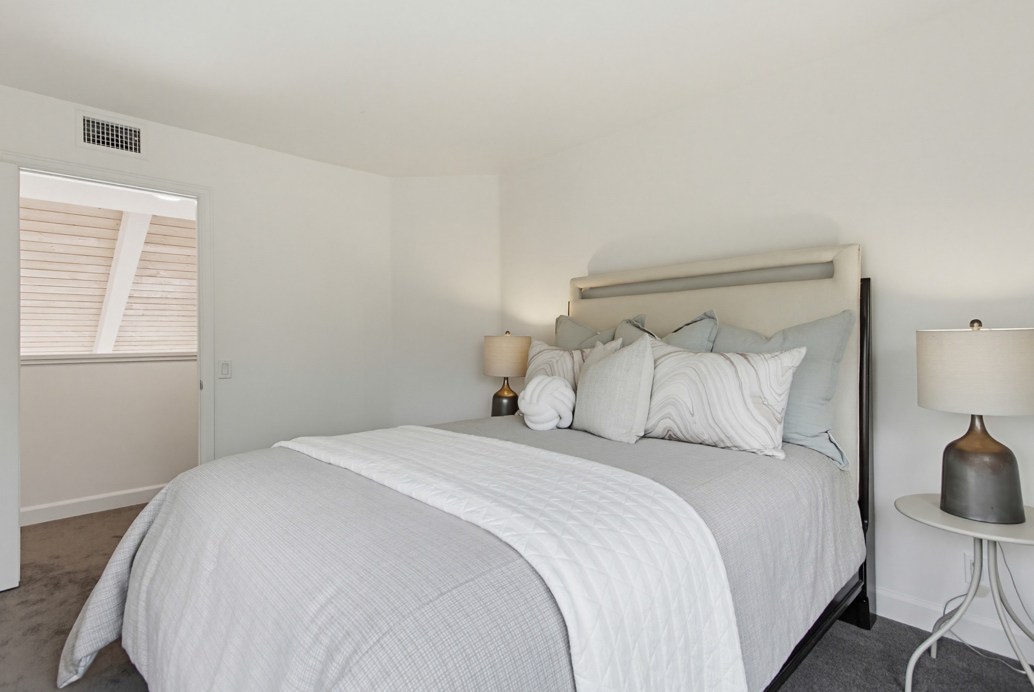Virtual tour photo 67 of 118 for 195 Grandview St