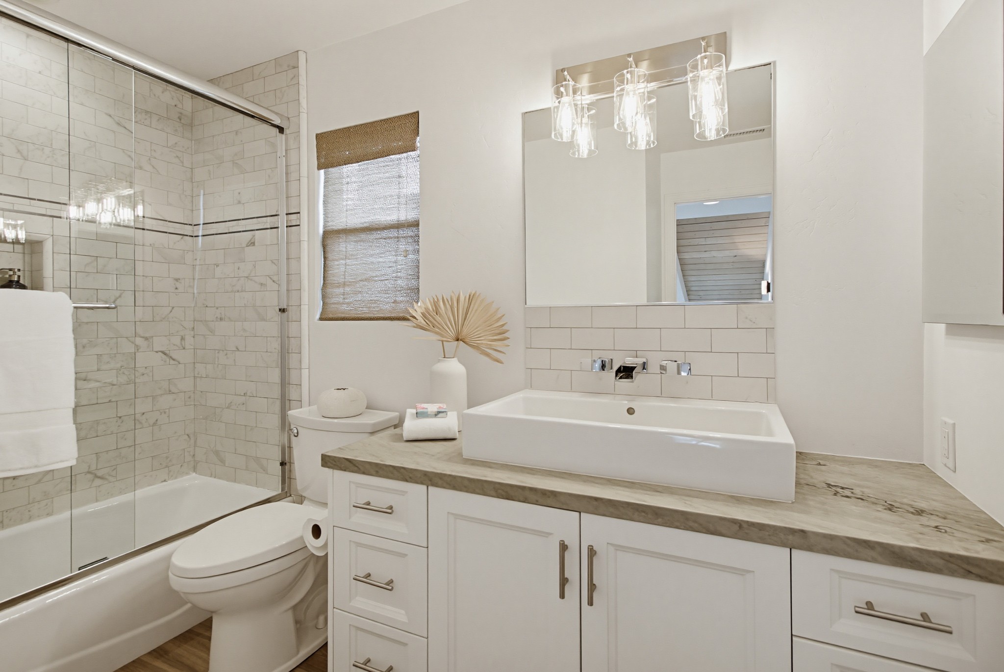 Virtual tour photo 68 of 118 for 195 Grandview St