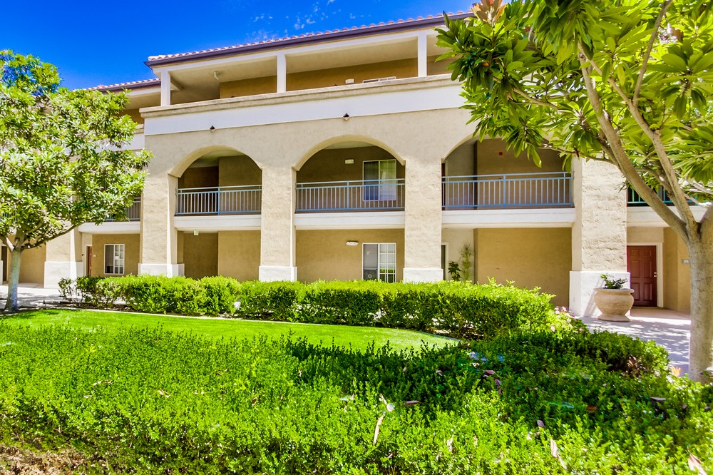 Virtual tour photo 3 of 35 for 1950 Camino De La Reina