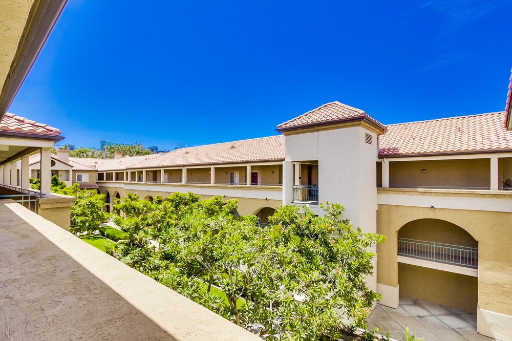 Virtual tour photo 34 of 35 for 1950 Camino De La Reina