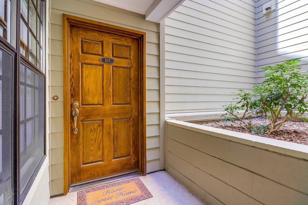Virtual tour photo 7 of 48 for 1950 Upas St UNIT 107