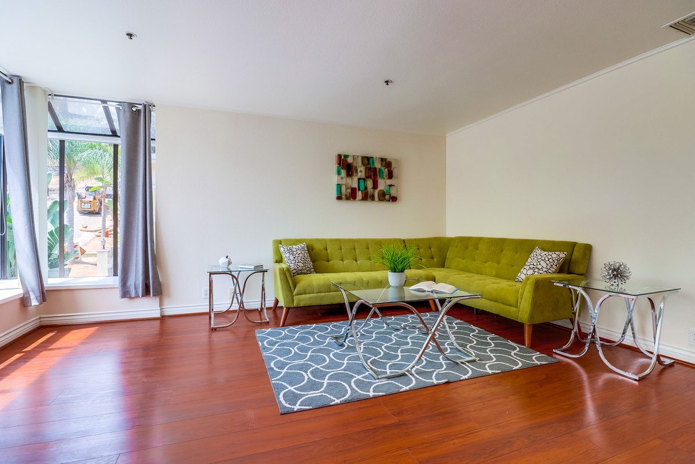 Virtual tour photo 12 of 48 for 1950 Upas St UNIT 107