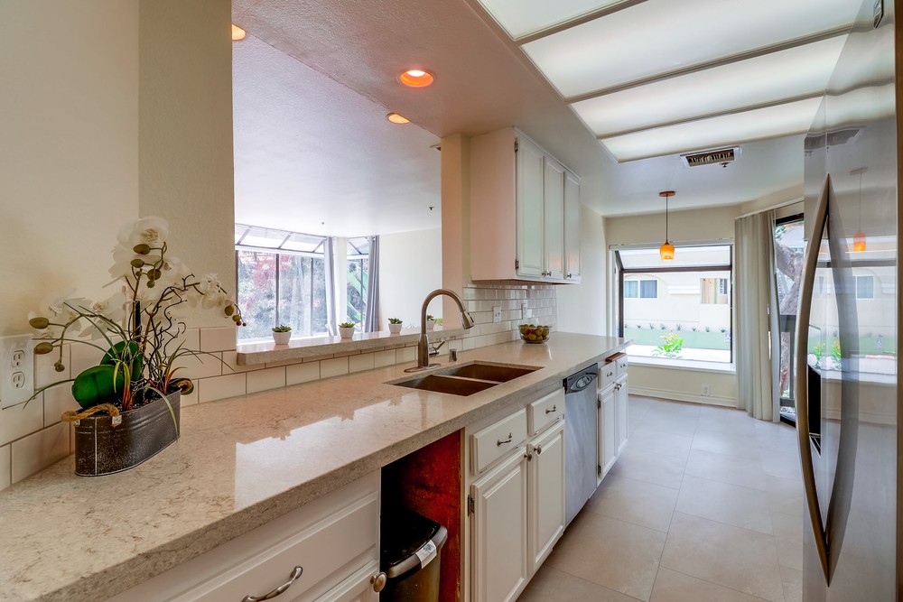 Virtual tour photo 18 of 48 for 1950 Upas St UNIT 107