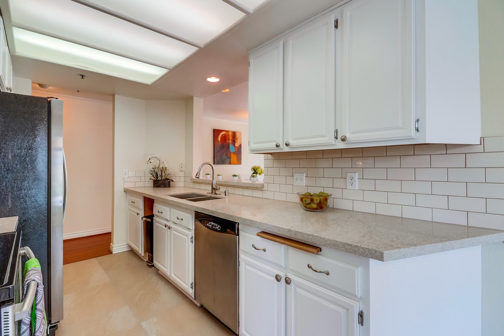 Virtual tour photo 20 of 48 for 1950 Upas St UNIT 107