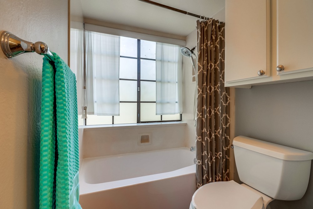 Virtual tour photo 37 of 48 for 1950 Upas St UNIT 107