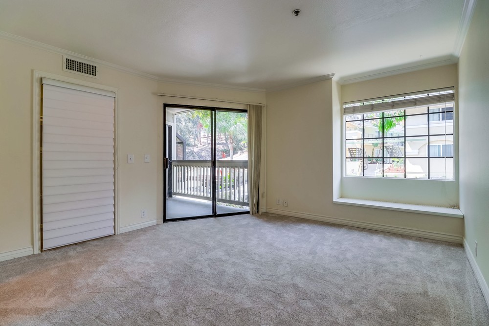 Virtual tour photo 39 of 48 for 1950 Upas St UNIT 107