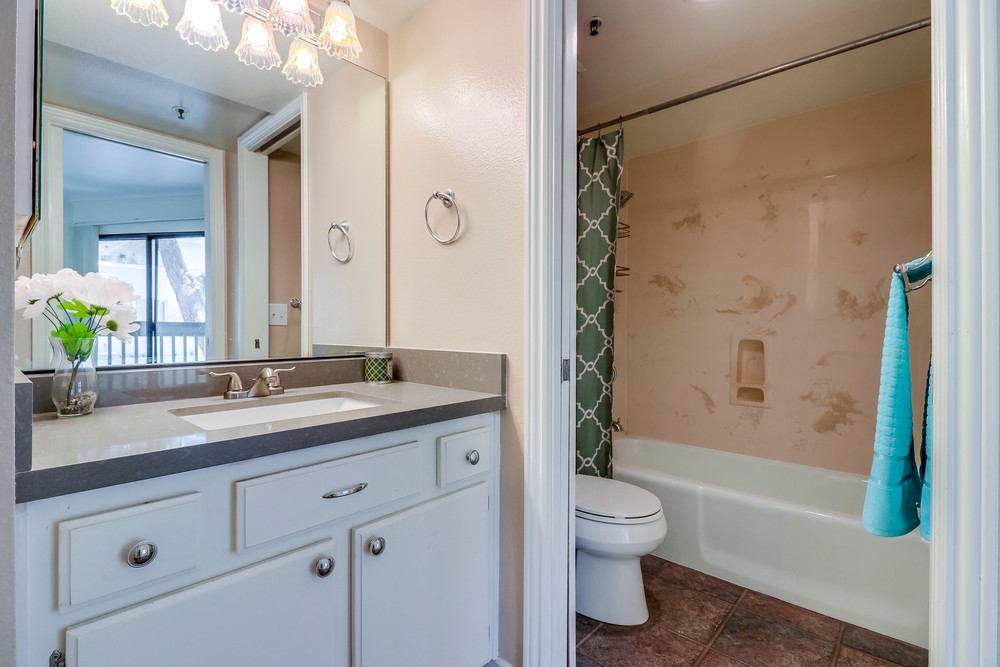 Virtual tour photo 43 of 48 for 1950 Upas St UNIT 107