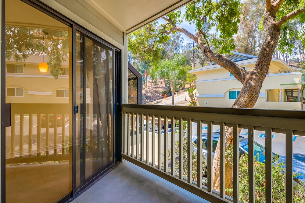 Virtual tour photo 46 of 48 for 1950 Upas St UNIT 107